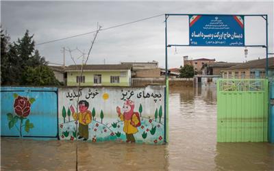 اعلام آمادگی خیرین برای رفع تنگناهای آموزشی لرستان در مناطق سیل زاده