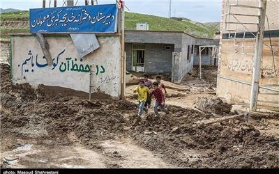 مدارس سیل‌زده لرستان تا مهرماه امسال تعمیر و احداث شود