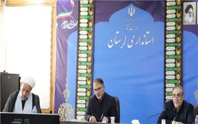 نیروهای انقلابی باید در کشور و استان در کنار دولت باشند
