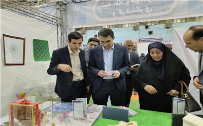 فرصتی برای کشف استعدادها و مسیرهای شغلی آینده/ نمایشگاه هفته مشاغل در خرم‌آباد افتتاح شد