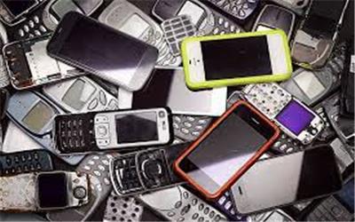 کشف 81 دستگاه تلفن همراه قاچاق در بروجرد