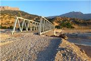 نصب عرشه پل خرپایی سه سوک شهرستان الیگودرز